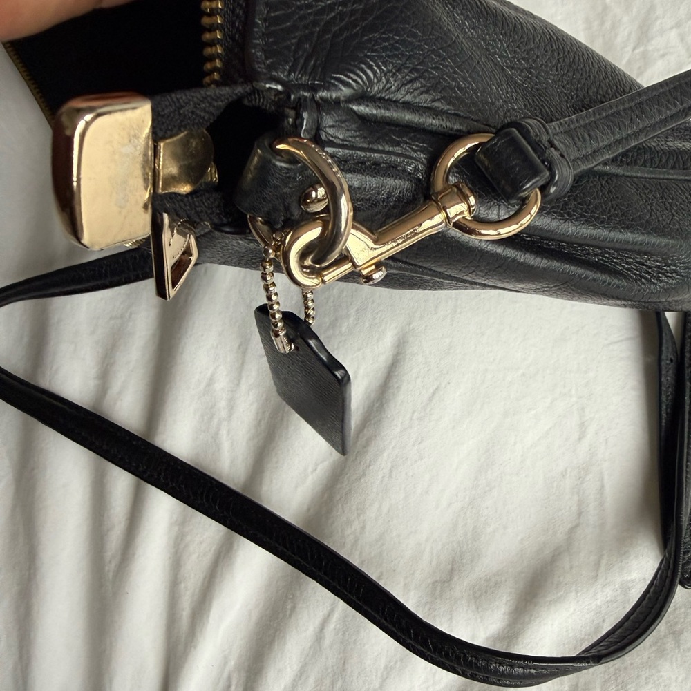 Coach Black Pebbled Leather Shoulder Bag - Picture 9 of 12